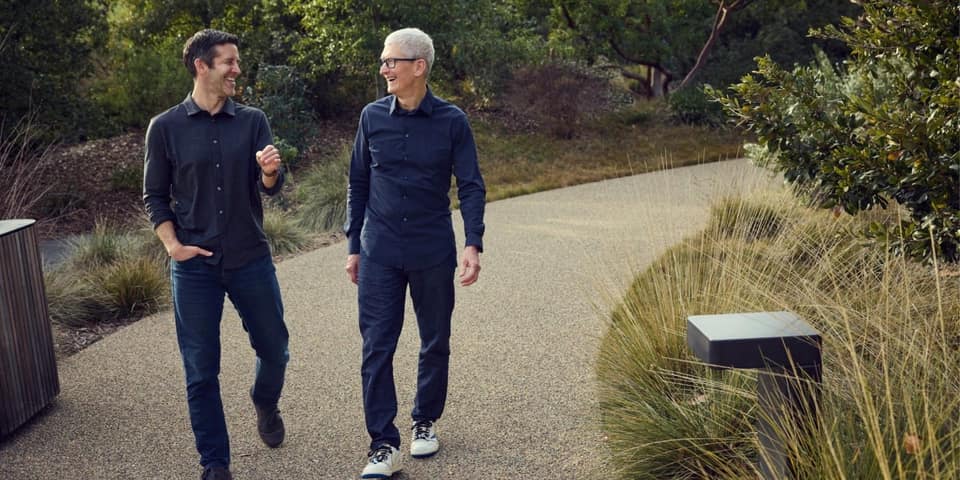 Today is Tim Cook’s last day as Apple CEO, John Ternus takes over tomorrow