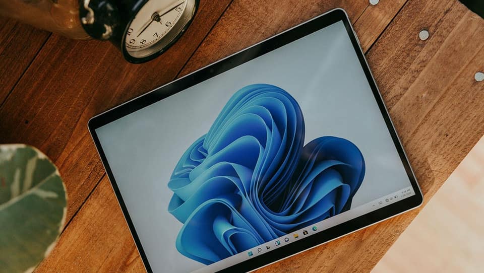 Price cut: Upgrade to Windows 11 Pro for less than $8