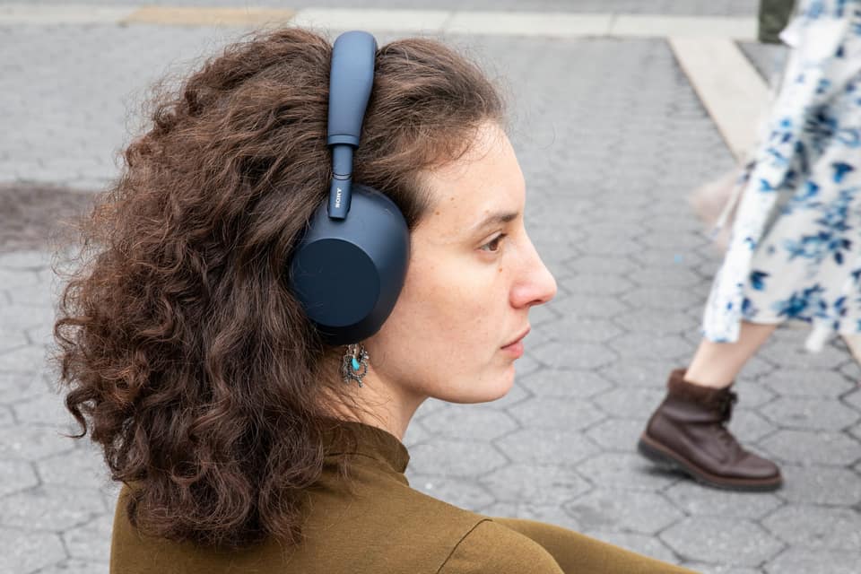 Sony’s WH-1000XM6 headphones are $130 off today only
