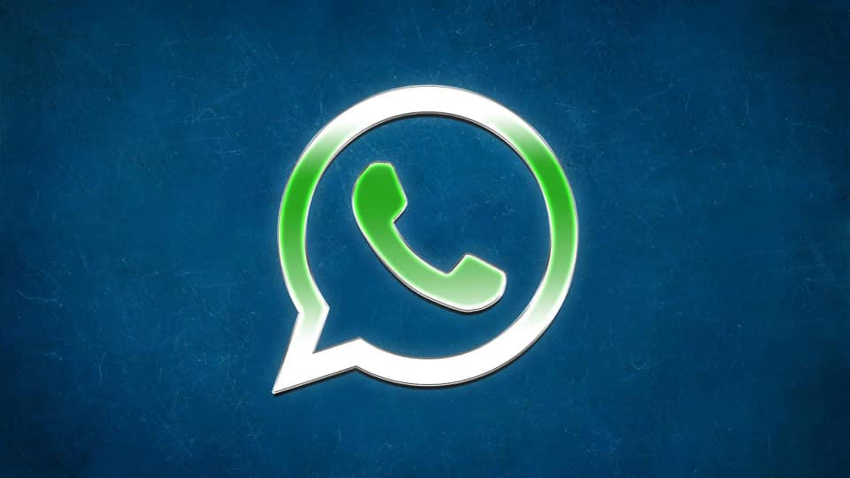 WhatsApp Liquid Glass redesign reaches video player in iPhone app