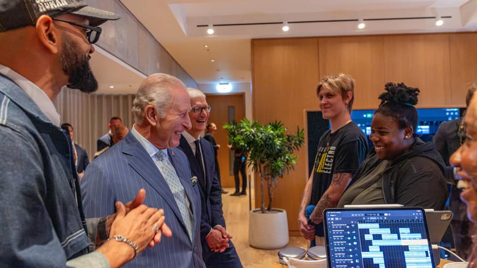 Apple Launches Creative Labs Program With The King's Trust