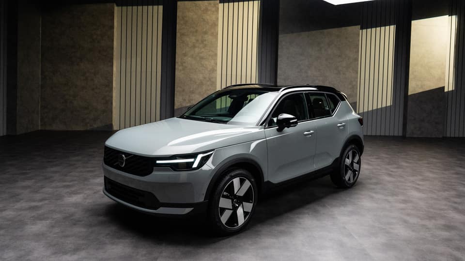 2028 Volvo XC40 First Look: Hello new tech, goodbye EV