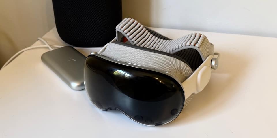 As a relatively new Apple Vision Pro user, this is my favorite way to use it