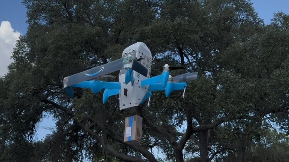 Tested: Amazon's drone delivery service is fast, free, and loud
