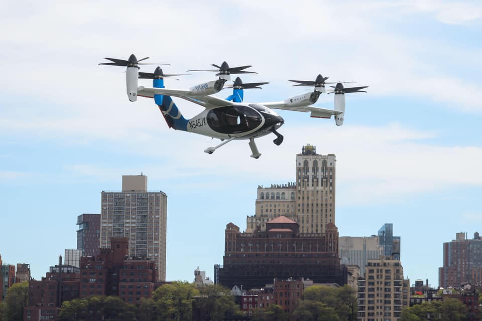 Electric air taxis get the green light for test flights in Texas