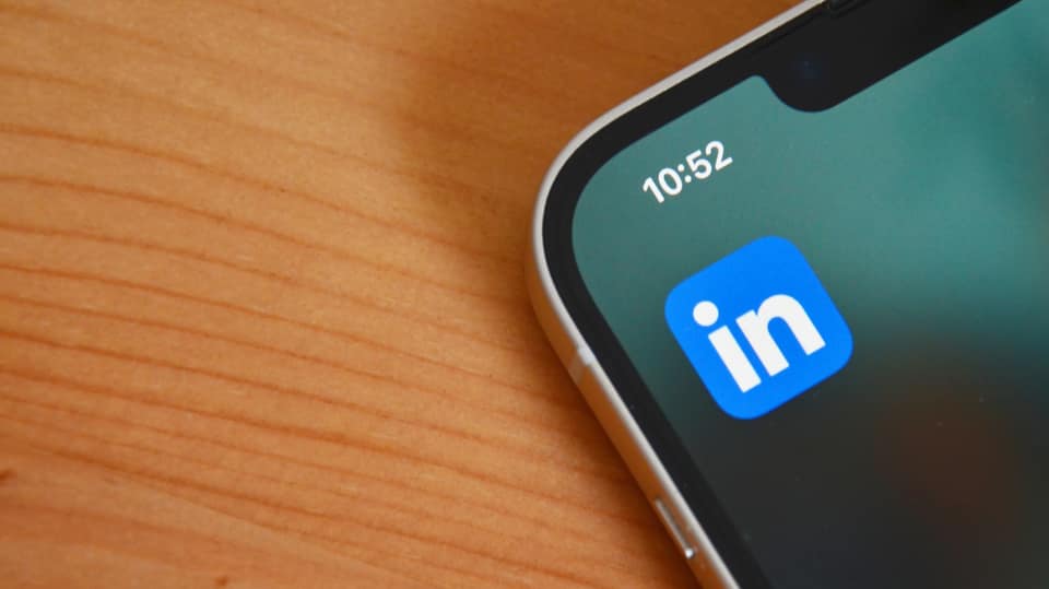 LinkedIn is adding new tools to help people with their side hustles