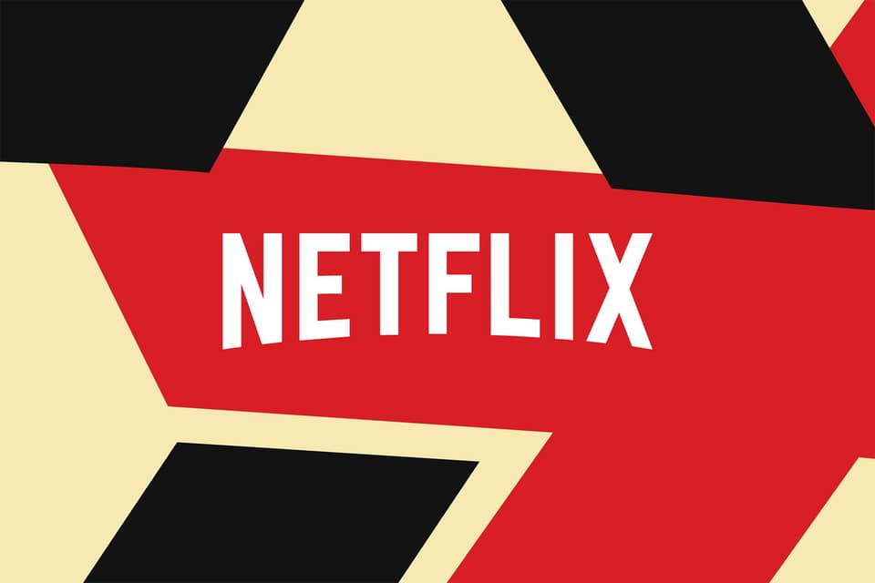 Netflix is telling investors not to worry, even though you&#8217;re watching less and less