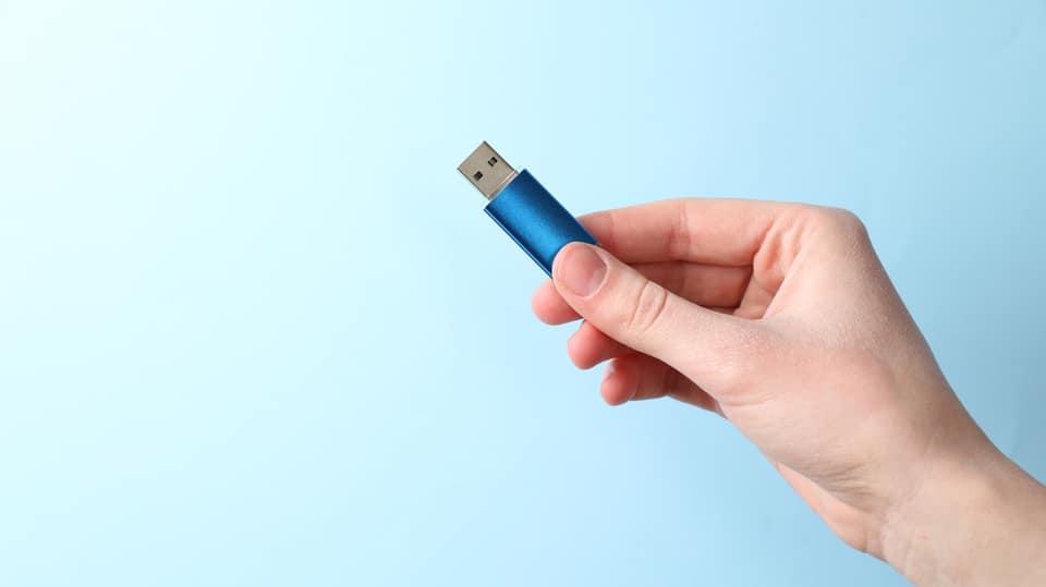 More than Just Storage: 8 Ways To Repurpose Your Old USB Flash Drive