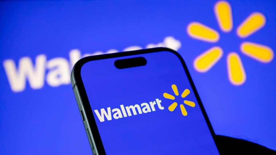 Is it safe to buy a refurbished iPhone from Walmart?