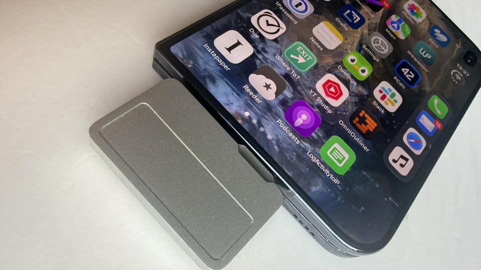 There's a fix if your external SSD won't connect to iPhone Duo