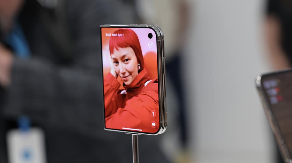 Beat the iPhone Duo pre-order rush with Apple's Get Ready tool