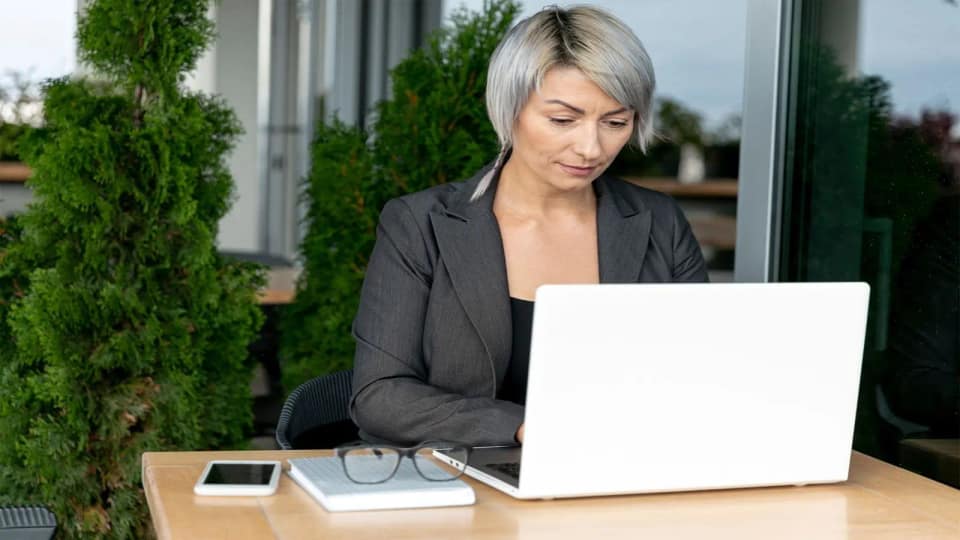 Master Claude AI for work: Get 4 courses, 5 certificates and lifetime access for $19.99