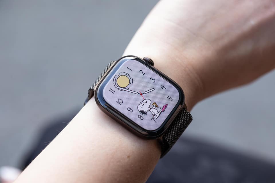 The Apple Watch Series 12 is a good deal at $50 off