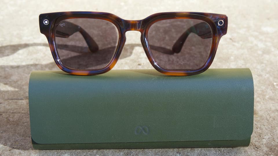 Senators are looking into 'serious privacy risks' with Meta's AI glasses