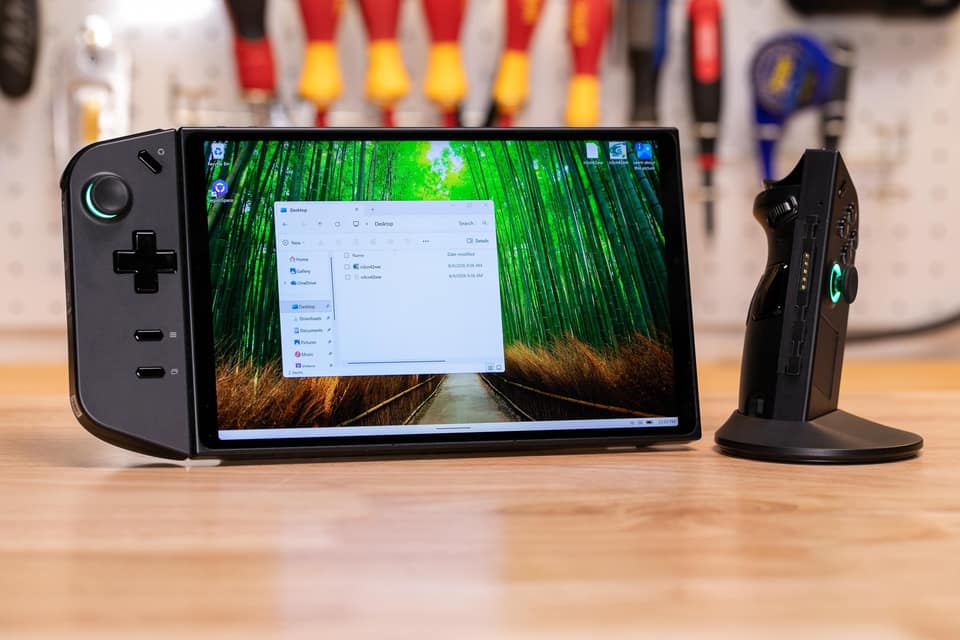 Lenovo confirms Legion Go issues after gamers report bricked devices