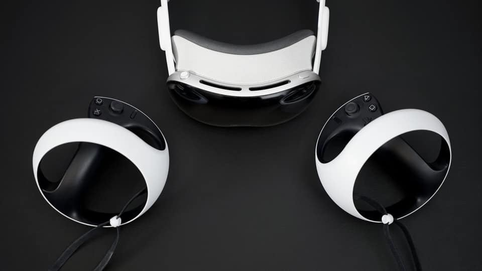 Sony's XR patent sale to Meta is a problem for Apple Vision Pro gaming