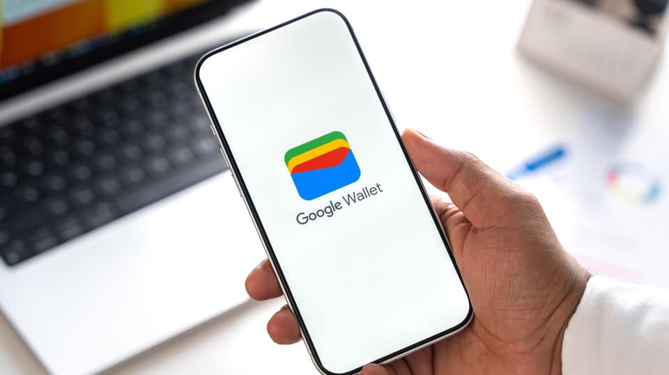 What are the different types of digital wallets?