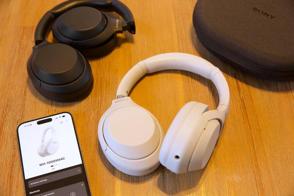 Six years later, Sony revisits its legendary XM4 headphones