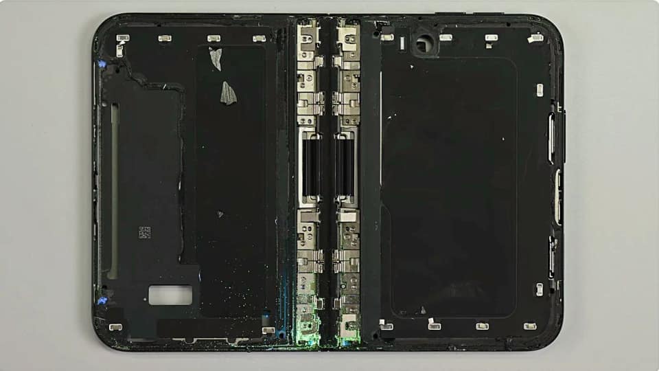 Apple admits a small number of iPhone Duo screens break immediately