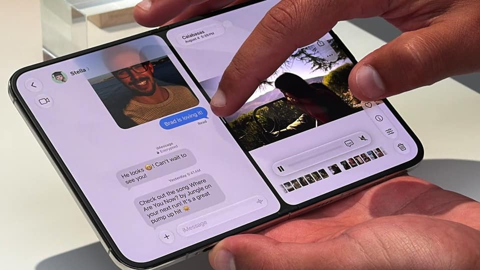 How iPhone Duo compares in size to the iPhone 18 Pro in the wild