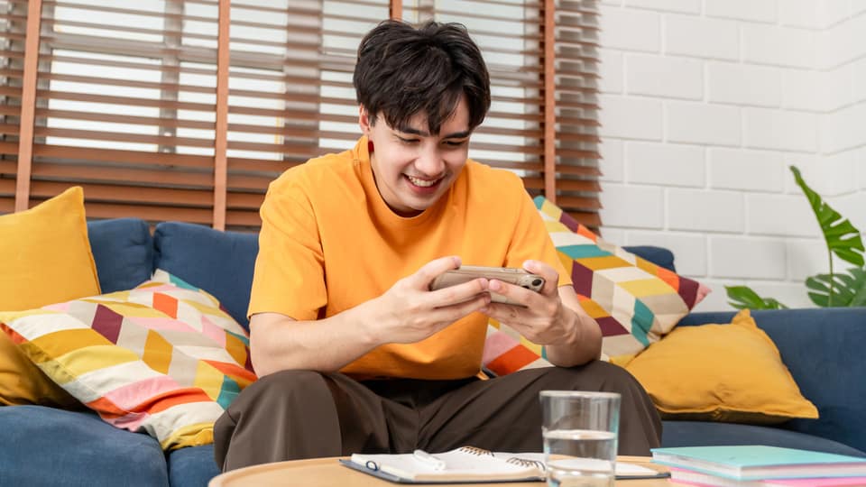 Apple Arcade just got this retro-inspired gem